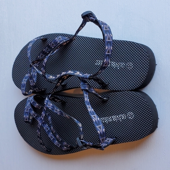 Olivia Miller Blue and Black Strappy Outdoor Sandals 10 - Picture 6 of 6